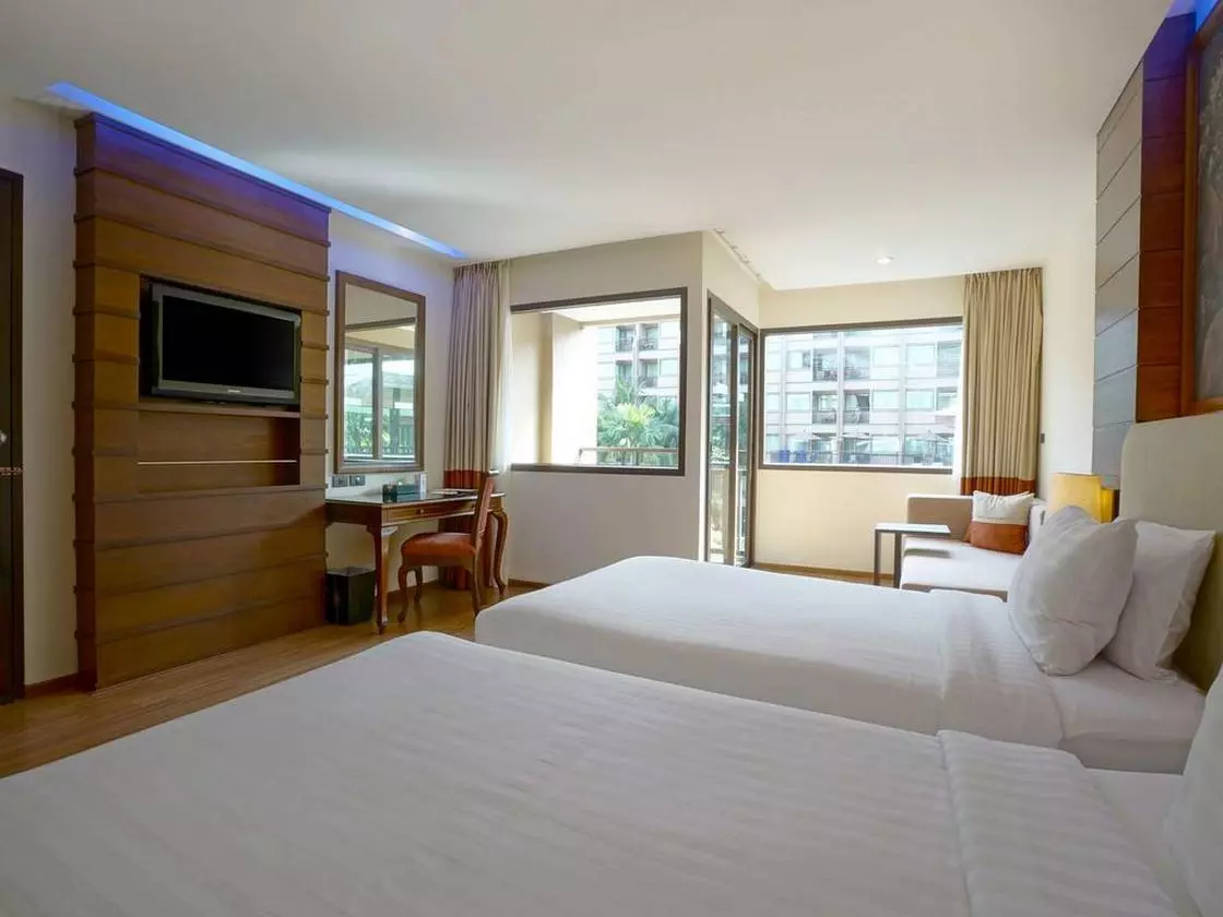 NOVOTELVINTAGE_SHABAVIZ (16).jpg